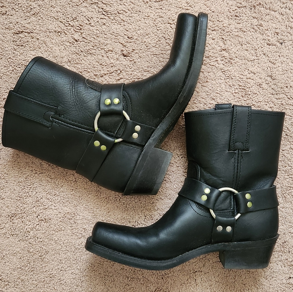FRYE 8R square toe harness 77455 black leather boots Ladies 9 Made in USA - Picture 3 of 12